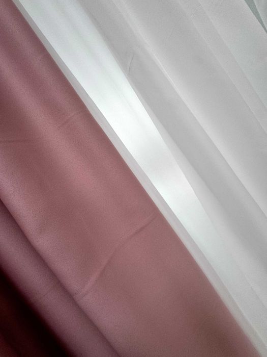 Draperii roz + Perdele albe | Noi | Cu rejansă | Șine posibil incluse