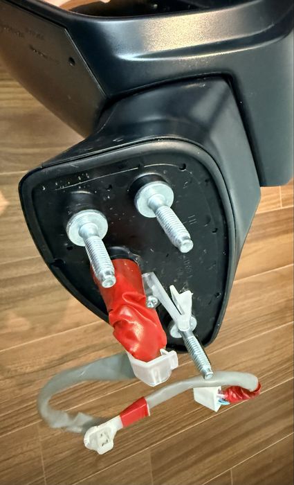 Водительское зеркало Камри 80