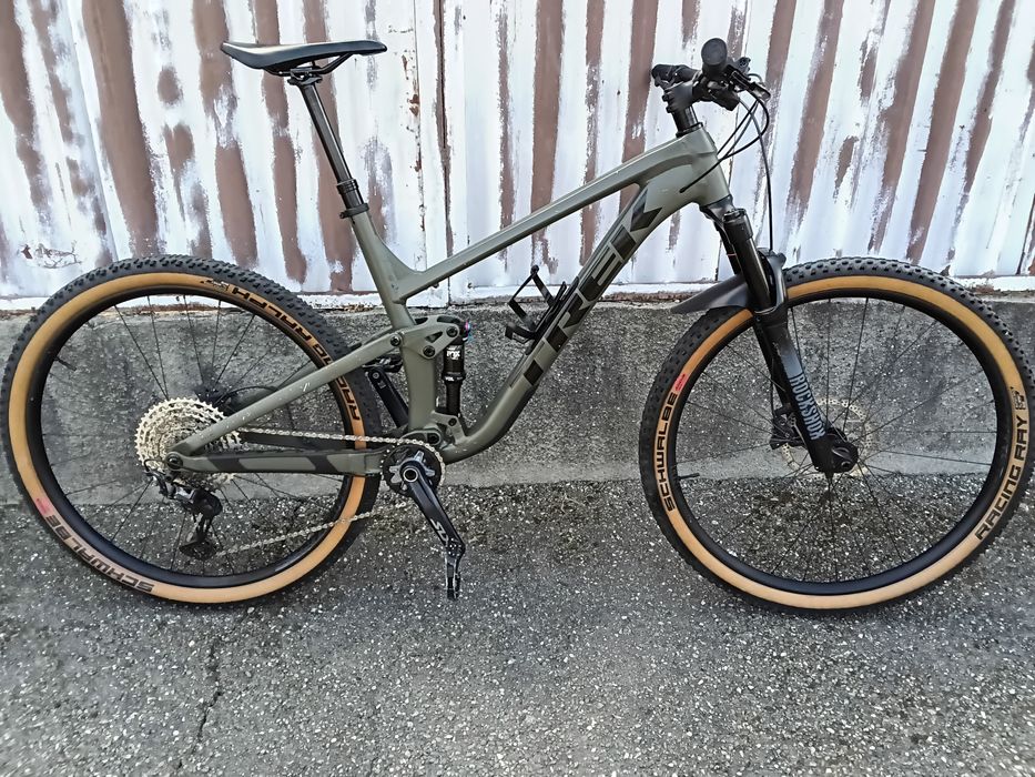 Bicicleta trek ful suspension