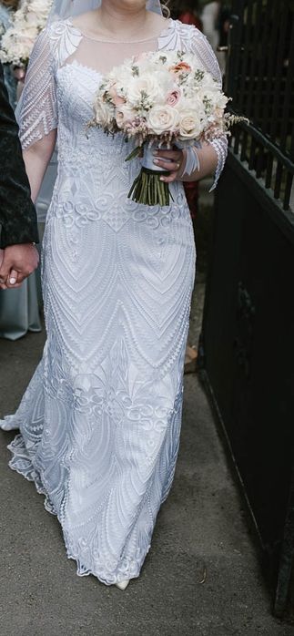 Rochie de mireasă + voal scurt