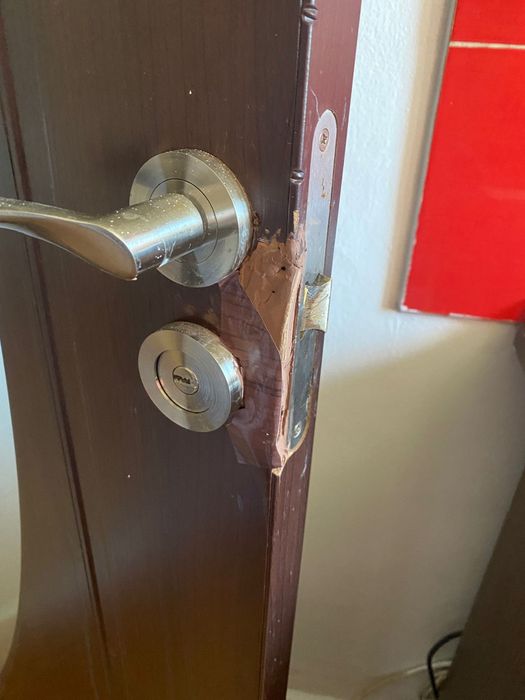 Deblocări Uși de apartament