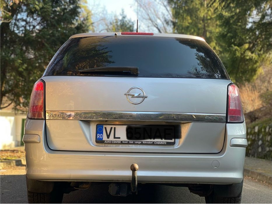 Vând Opel Astra 1.7
