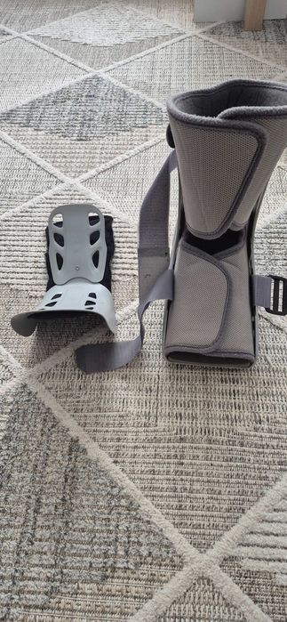 Orteza Aircast short