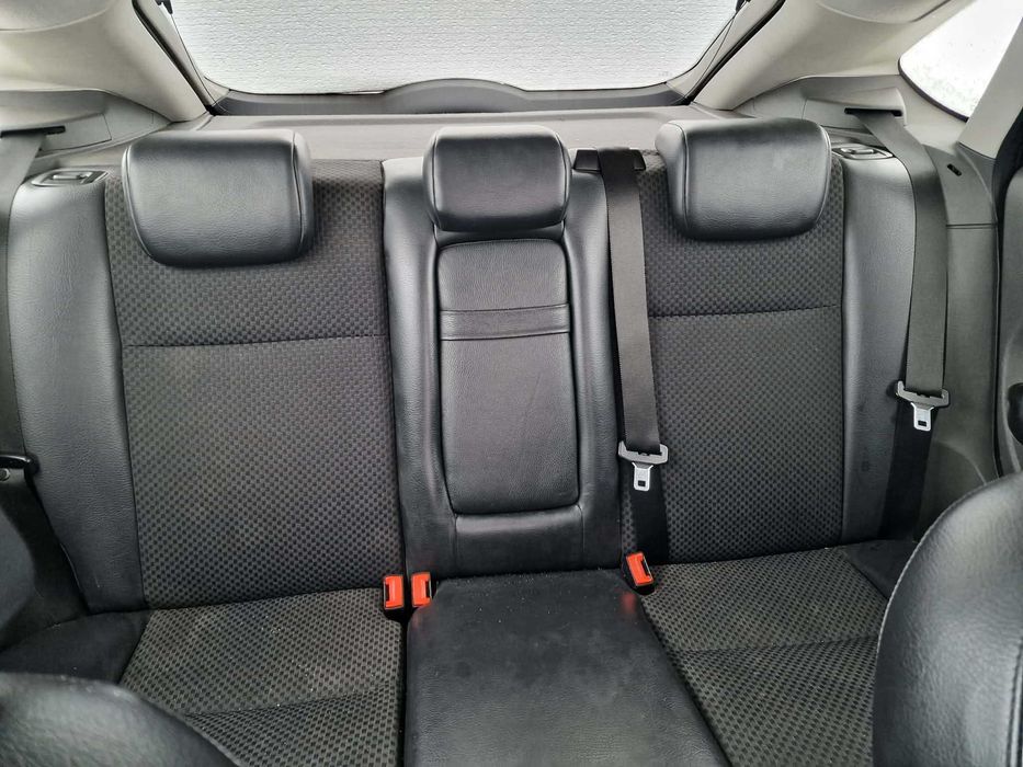 Ford focus 2 - 1.6 benzină - 2005 - DEFECT