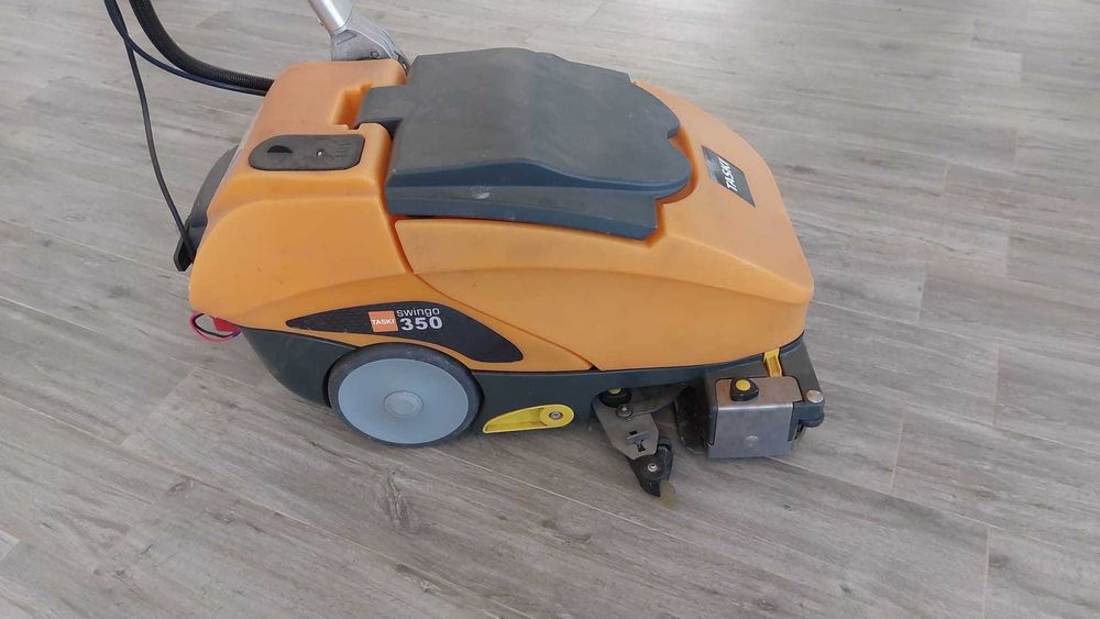 Masina de spalat pardoseala