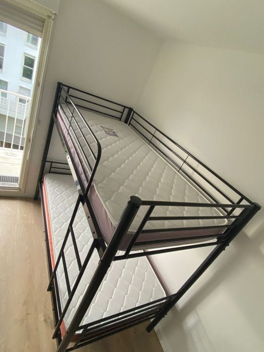 2 etajli krovat sotiladi