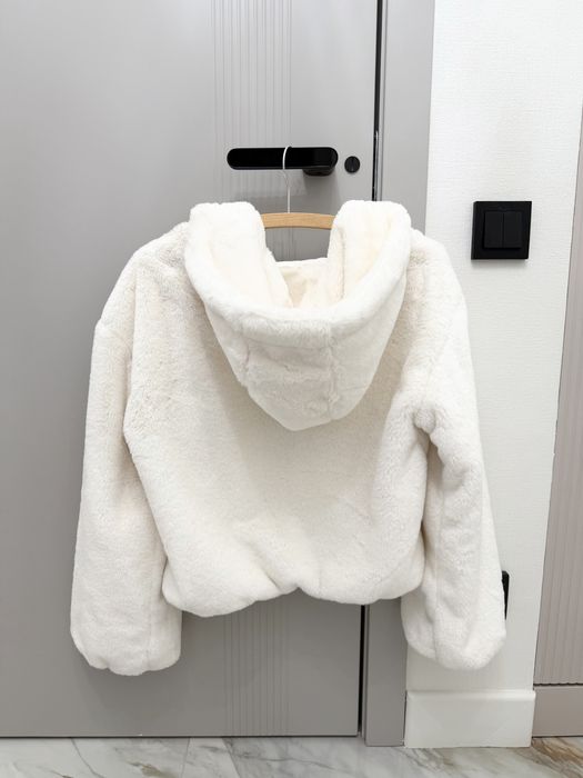 Bershka куртка размер S