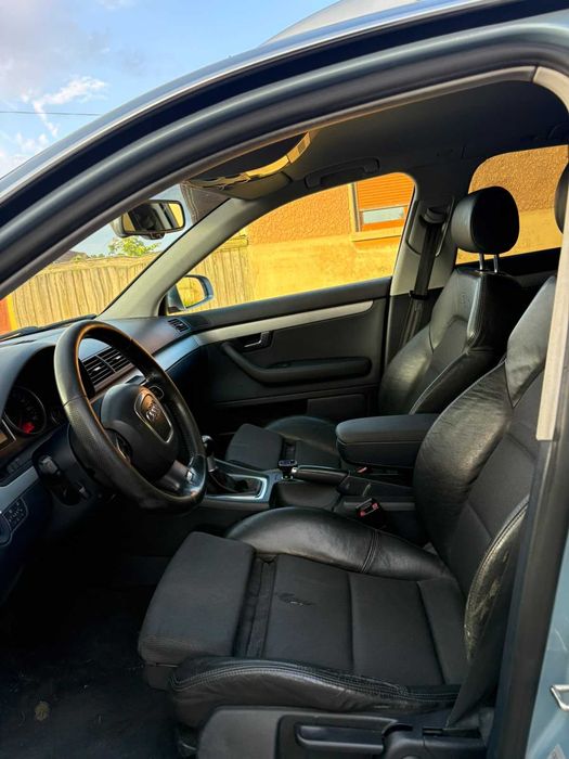 Audi A4 B7 2.0 TDI Quattro(defect)
