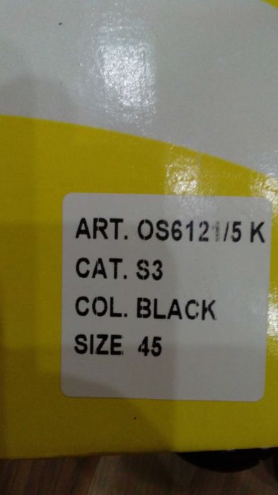 Работни обувки тип сандал с бомбе №45