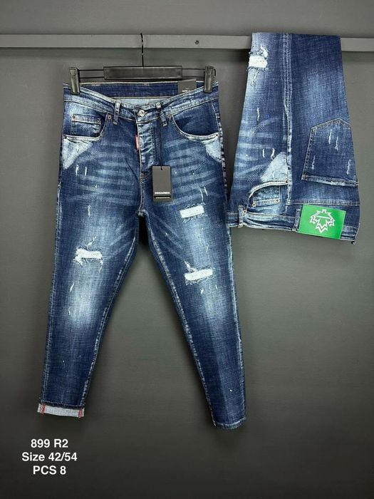 Blugi bărbați diferite modele