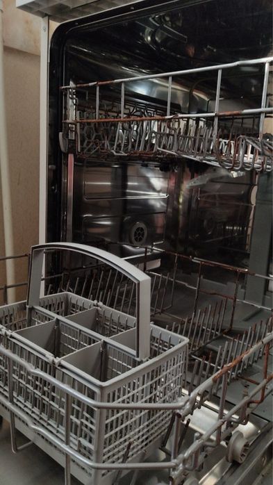 Посудомойка срочно