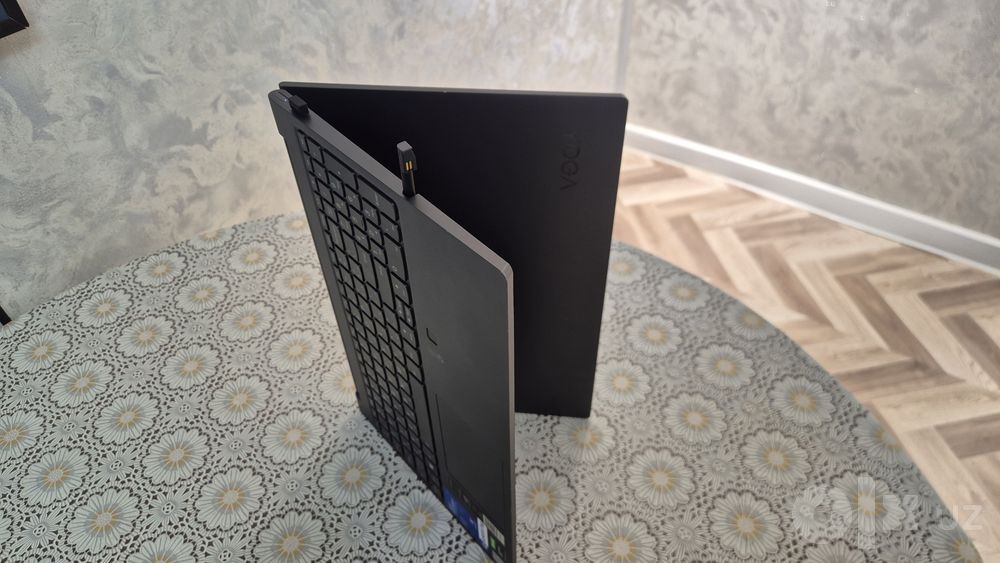 Ноутбук Lenovo yoga i9
