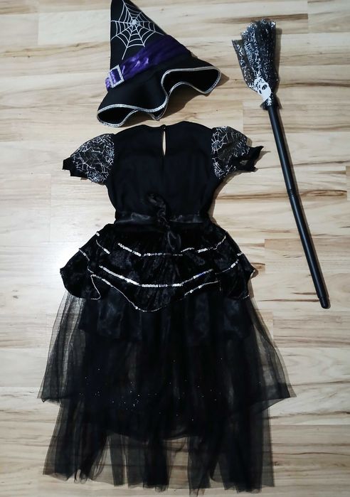 Costum Halloween fetita mar 7-9 ani,cu matura si palarie