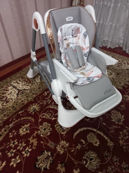 Detskiy stulchik sotiladi