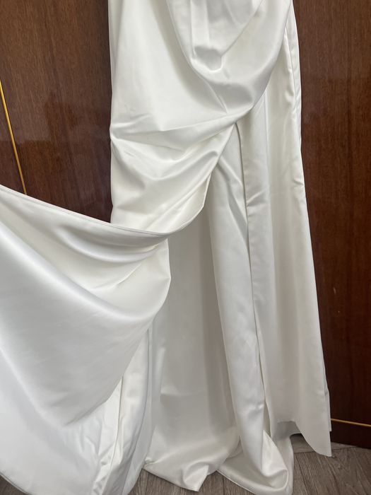 Продам свадебное платье