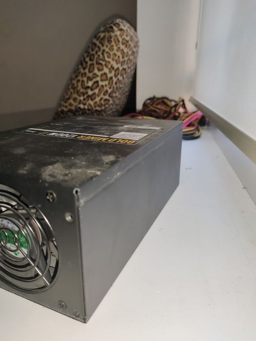 Продам блок питания