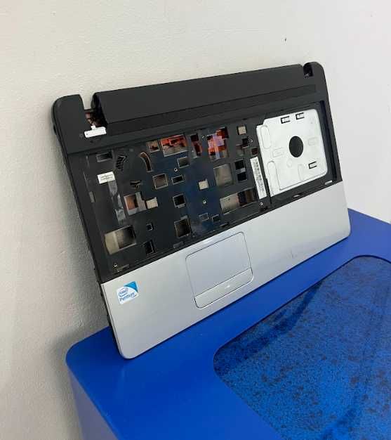 Service reparatii laptop, calculatoare  Bucuresti/Curatare laptopuri