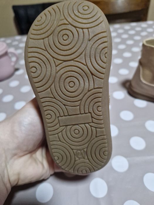 Ghete îmblănite noi marimea 21