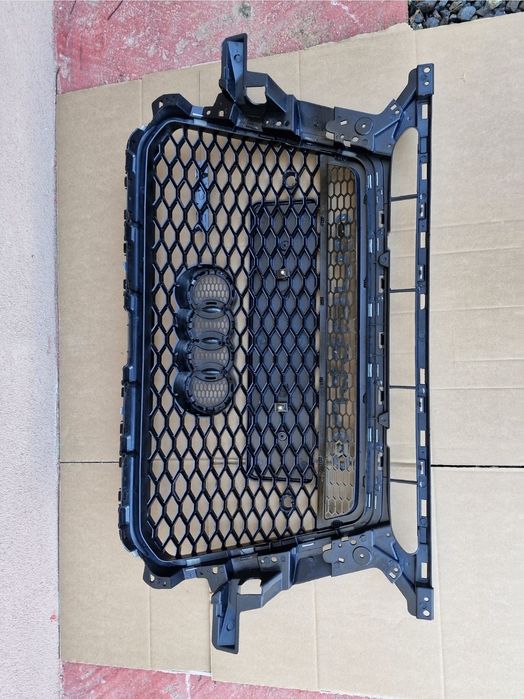 Grila centrala Audi Q5 facelift RS LOOK NOUA 2012-2016