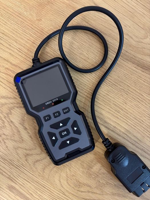 Scanner Profesional OBD2 – Cititor Coduri Eroare Motor & Resetare