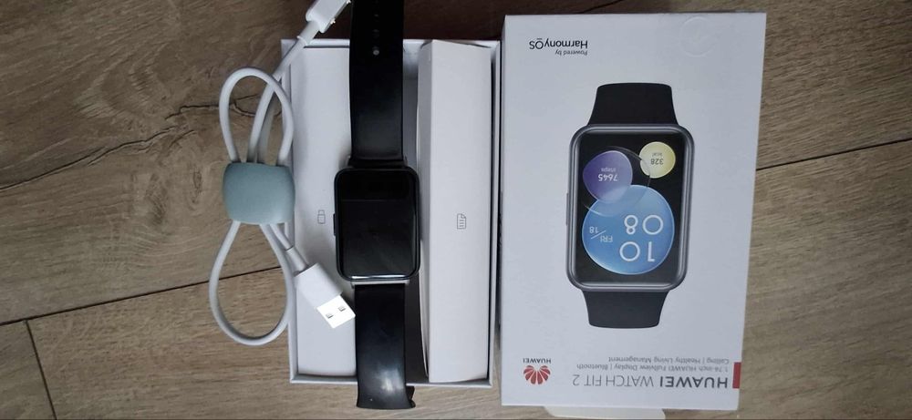 Часовник Huawei watch fit 2