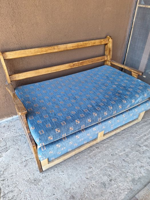 Диван за тераса или двор