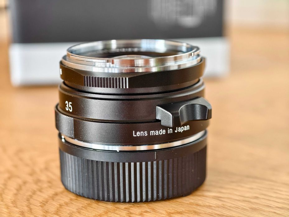 Voigtländer Nokton 35mm f/1.4 MC VM II Leica M black