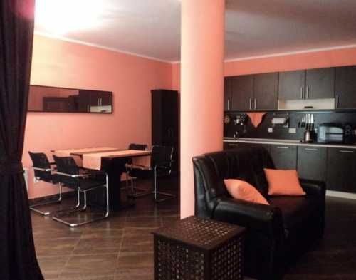 Дава се под наем Тристаен апартамент в София, Център - 120 кв.м за 850 € - Снимка #1