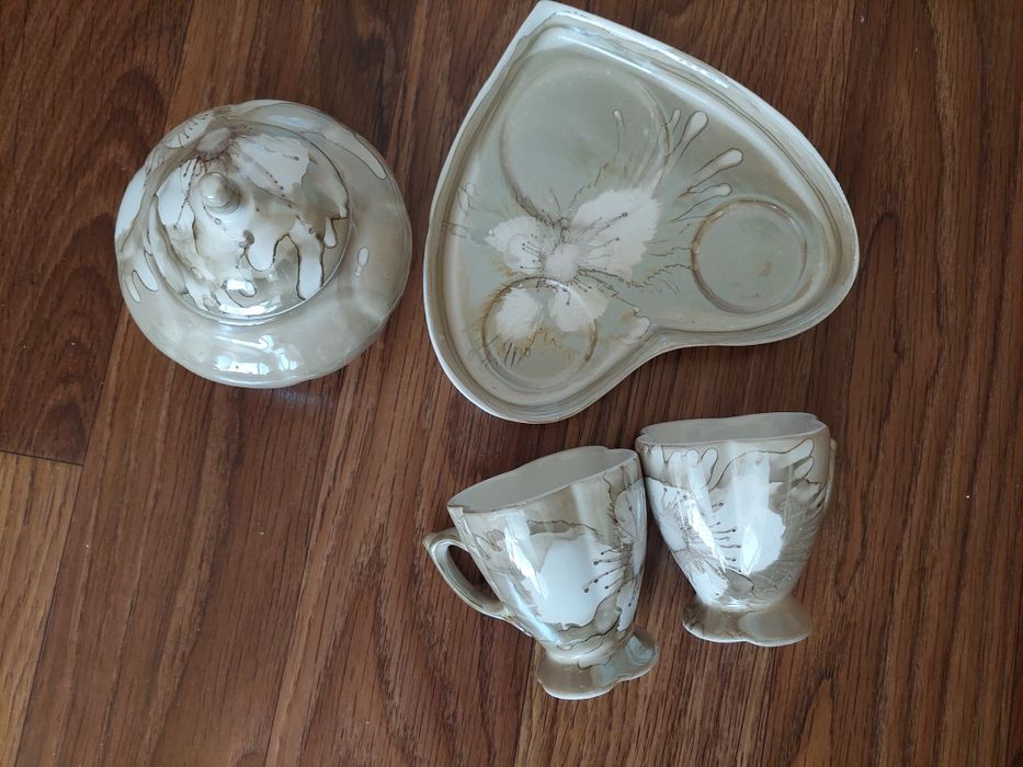 Порцеланов сервиз за кафе за двама