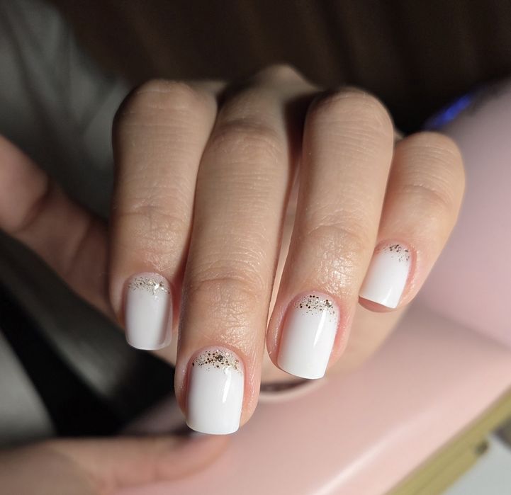 Manichiura Brasov - Unghii cu gel