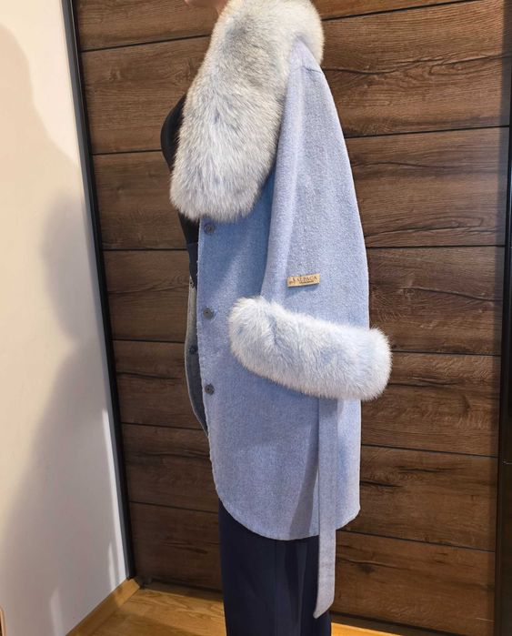 Палто от сребърна лисица