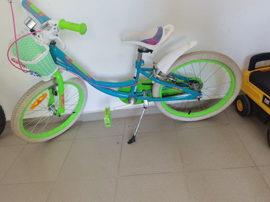 Детско колело, тротинетка и ройлери