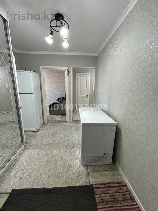 продается 3 ком квартира район 3 школа