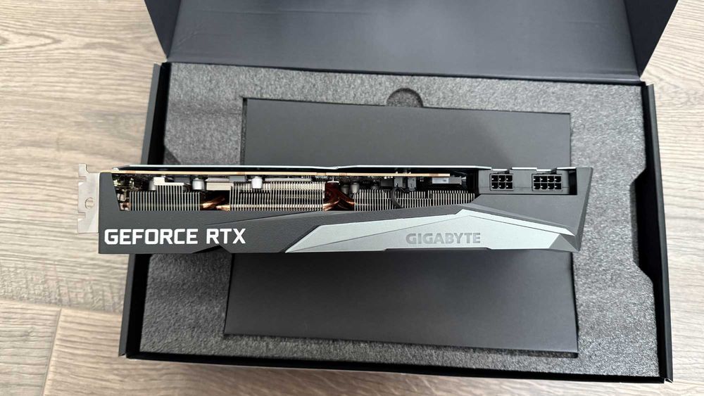 Placa video GIGABYTE RTX™ 3070 GAMING OC 8G (Rev. 2.0) - SIGILAT