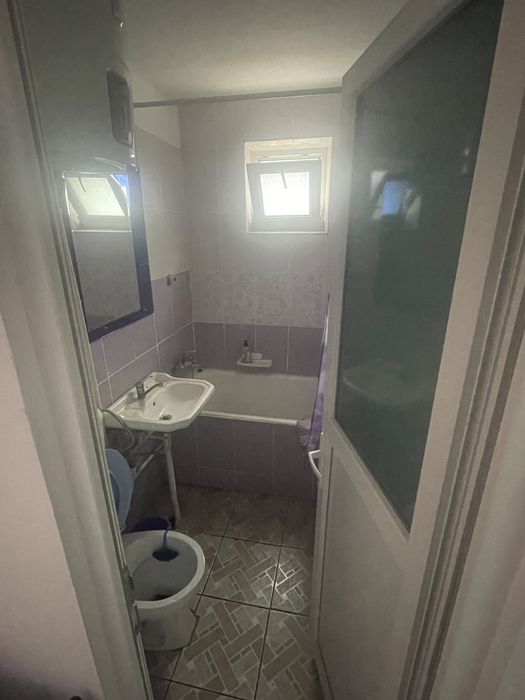 Vand apartament 2 camere in J1 bl 1, etajul 2 (catanga)