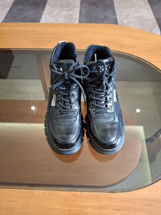 Дамски обувки различни видове