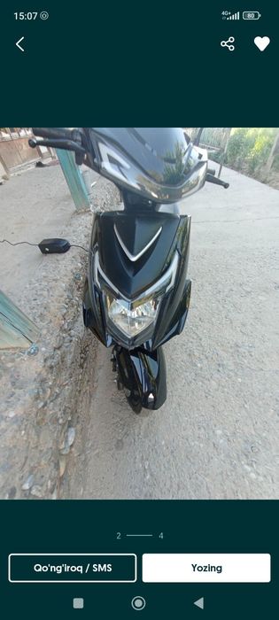 Skuter sotiladi 500$