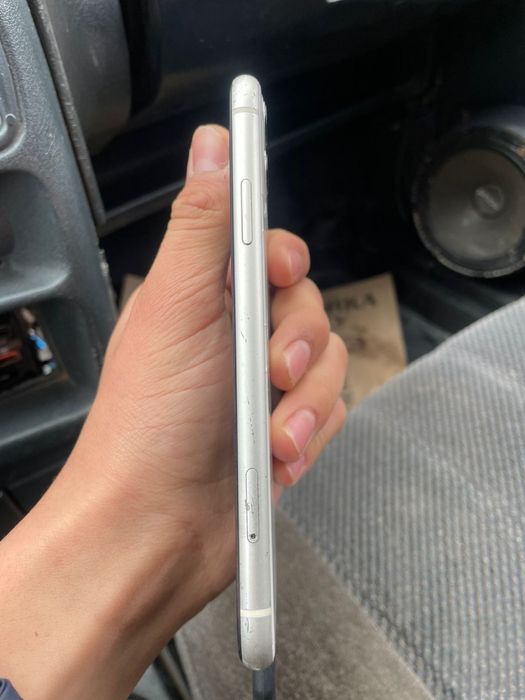 Айфон 11 срочна 64гб