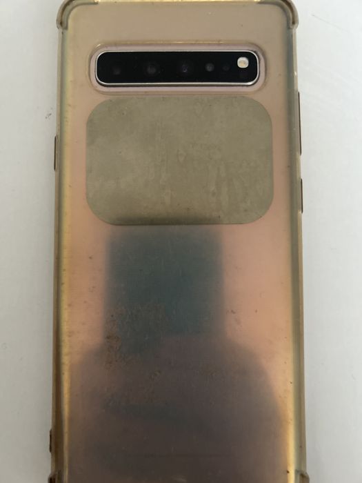 Срочно продам самсунг S10 5G корейский.