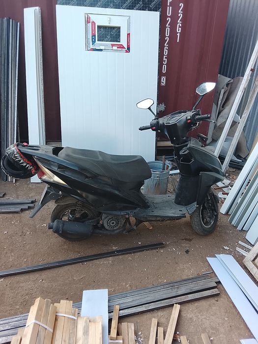 Скутер Кавасаки срочно с доками