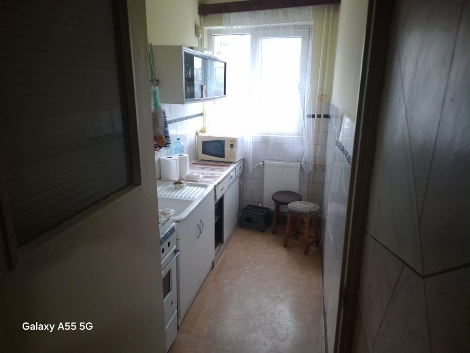 Apartament 3 camere piață Mihai Bravu în Ploiești