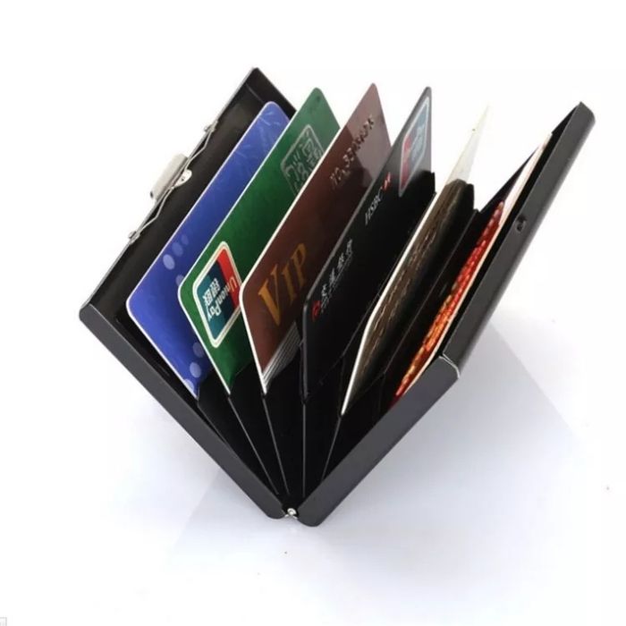 RFID Метален портфейл със защита за безконтактни дебитни карти