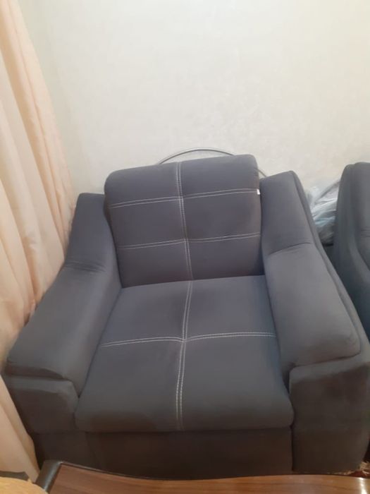 Продам диван для зала