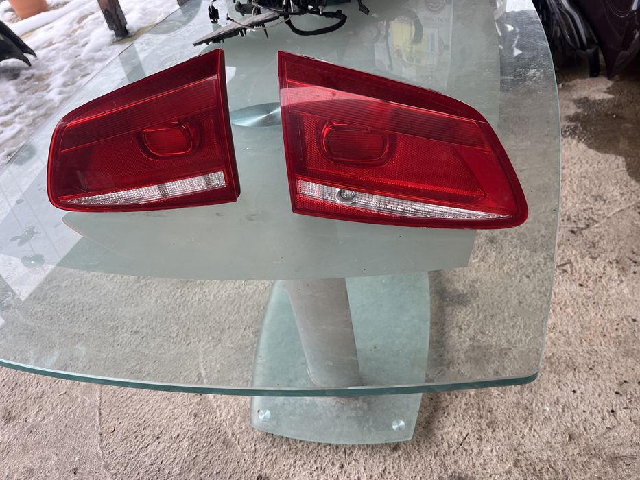 2 броя десен стоп VW Passat B7 (2011-2014)