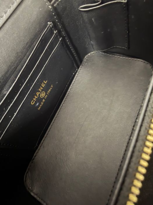 Geantă piele naturală  Chanel, model Vanity, neagră, stare excelentă