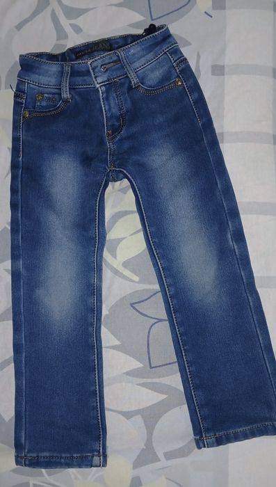 Продам жинсовый брюки для девочек