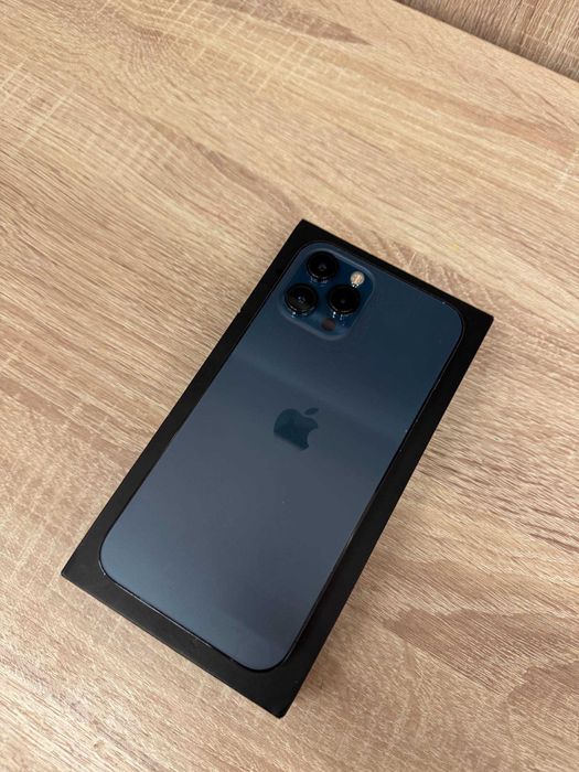 Iphone 12 Pro Max с коробкой