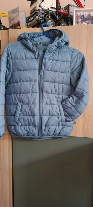 Пролетно-есенно яке (2бр.), зимно яке (2 бр.) и елек с качулка