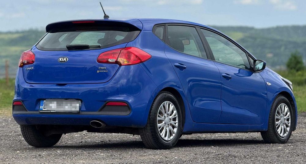 Autoturism KIA CEED