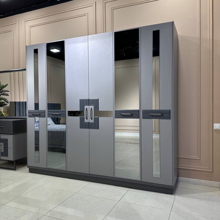 Сиз эстаган турдаге мебелар 880$